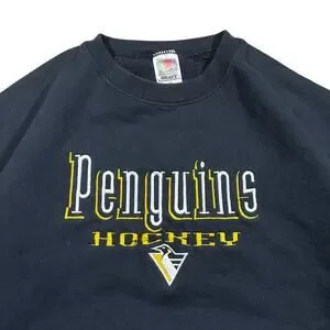 Vintage 1990s Pittsburg Penguins Hockey Crewneck Sweatshirt